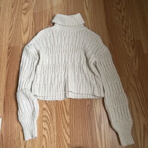 Cropped Turtleneck Sweater - Cream